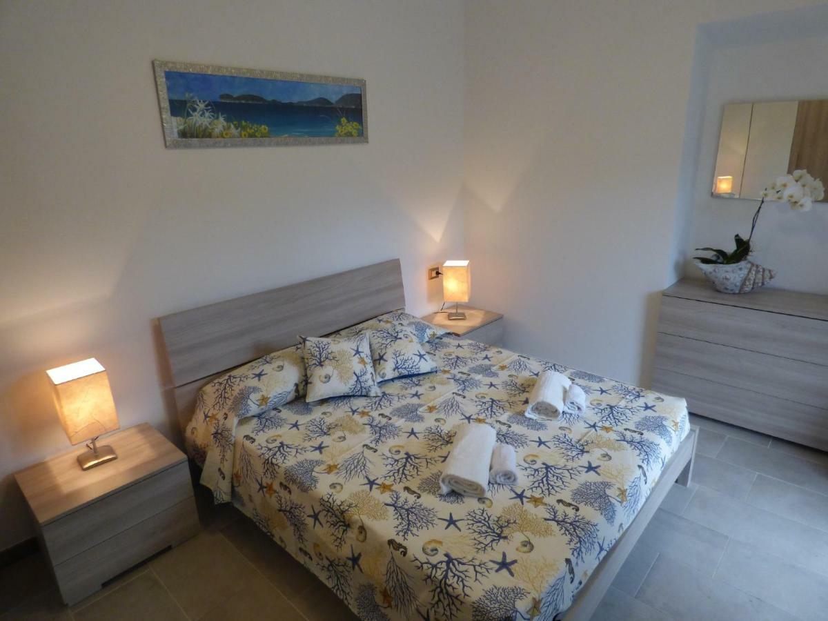 B&B Fiori Di Pesco Fertilia Exterior photo